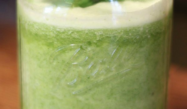 Pineapple Mint Smoothies