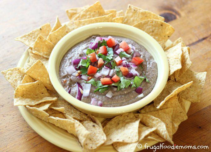 My black bean hummus is a delicious marriage of Middle East and South West!!